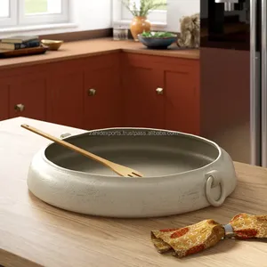 ถาดโลหะทำมือคุณภาพพรีเมียม ดีไซน์ทันสมัย ขอบหรูหรา สำหรับตลาดส่งออก ผู้ค้าส่งรายใหญ่ Zahid Exports - Product Image 6