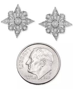 Orecchini a lobo con cluster di diamanti (1/10 ct.) t.w.) in Argento Sterling, Creato per |   Macy's - Product Image 5