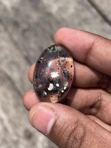 Cabujón de Piedra Preciosa Natural Negra con Corte Ovalado para la Elaboración de Joyas - Product Image 3