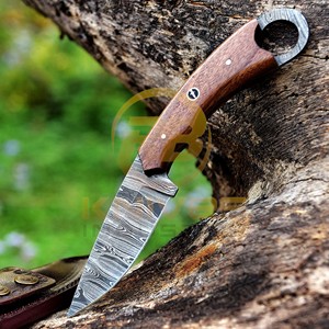 Couteau de chasse en acier Damas sur mesure en gros |   Couteau de brousse pour la survie en plein air avec étui en cuir - Product Image 4
