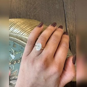 Anillo de Diamante de Laboratorio de Corte Ovalado de 3 Quilates de Lujo en Plata de Ley 925 para Mujer, Regalo de Compromiso, Boda y Aniversario - Product Image 2