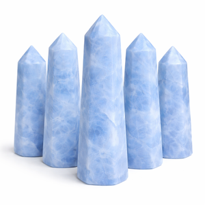 Tour de cristal de calcite bleue naturelle polie à la main, pointe de pierre précieuse pour la méditation, le Reiki, l'énergie des chakras, décoration, Rajasthan - Product Image 1