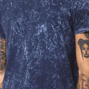 Camisetas personalizadas para hombre de alta calidad, color sólido, cuello redondo, lavado ácido, populares, con impresión de logotipo personalizado. - Product Image 2