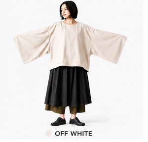 Top Japonés Transpirable con Logo y Mangas Kimono Extra Grandes para Mujer |   Camisa Batwing |   Túnica Holgada de Estilo Minimalista |   Harajuku - Product Image 4