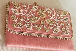 กระเป๋าคลัทช์ปักมือ ราคาขายส่ง กระเป๋าถือสตรีสไตล์ชาติพันธุ์ สำหรับงานแต่งงาน งานเลี้ยงกลางคืน และงานเทศกาล - Product Image 6