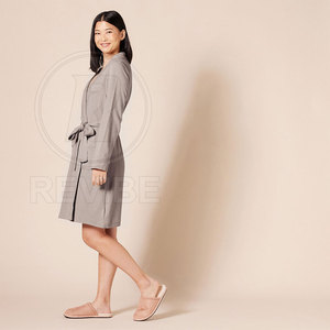 Peignoir pour femme Cozy Lifestyle, 100% coton, tissu de qualité supérieure, hiver, été, élégant, manches longues, longueur intégrale, pour la détente quotidienne - Product Image 3