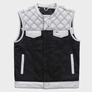 Chaleco de Motociclista Personalizado de Cuero para Club de Caza - Product Image 1