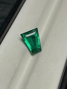 Émeraude naturelle de Zambie, pierre précieuse verte authentique de qualité supérieure pour la fabrication de bijoux - Product Image 3