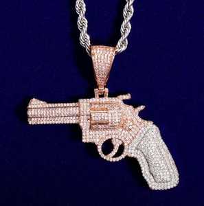 Pendentif Pistolet 3D Iced Out Micro Pavé Moissanite Bling Hip Hop Rapper Chaîne Argent 925 Plaqué Or 14K pour Hommes Bijoux et Accessoires - Product Image 1