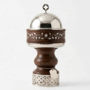 Olla redonda de metal M Sons con tapa metálica, calentador de alimentos aislado, vajilla moderna para servir comida. - Product Image 5