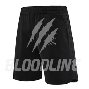 Shorts de sport noirs pour hommes BLOODLINE, taille élastique, séchage rapide, imprimé griffe avant, style décontracté - Product Image 1