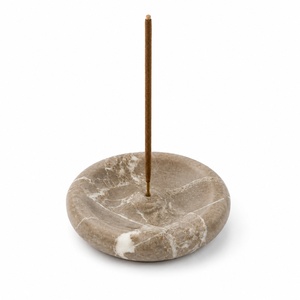 Quemador de incienso de mármol estriado con diseño cúbico, lujo en piedra, recogedor de cenizas, quemador de aroma moderno, decoración artesanal, ideal para meditación y mesa. - Product Image 4