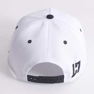 Casquette Snapback UNIZA Blanche à Visière Noire, Logo Brodé 3D, Unisexe Adulte, Décontractée, 100% Coton Toile, Quatre Saisons, Design 6 Panneaux - Product Image 5