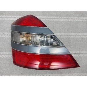 ไฟท้ายซ้ายรถเบนซ์ S-class ปี 2005-2009 มือสอง ของแท้ รหัสอะไหล่ A2218200164 - Product Image 1