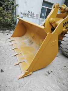 Chargeuse frontale CAT 966H fiable de 195 kW avec une grande benne de 3,2 m³ pour les travaux miniers et de carrière - Product Image 6