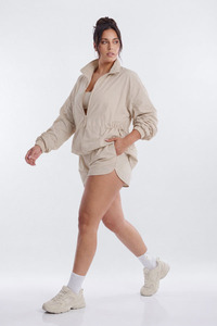 Conjunto Deportivo de 2 Piezas para Mujer, Chaqueta Cortavientos Colorblock y Pantalones Cortos, Ligero, para Correr, Gimnasio y Fitness - Product Image 4