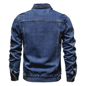 เสื้อแจ็คเก็ตยีนส์ผู้ชายสไตล์วินเทจ เสื้อโค้ทยีนส์คลาสสิกพร้อมกระเป๋าอเนกประสงค์ ผ้าฝ้ายผสมที่ทนทาน สวมใส่สบาย - Product Image 2