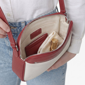 Sac bandoulière en cuir pour femme, idéal pour les voyages, vente en gros, sac bandoulière en cuir véritable avec poches zippées, sac messager en cuir pour femme - Product Image 5