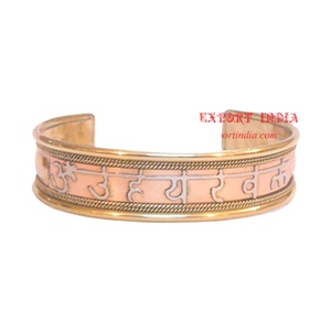 Polished Solid <b>Copper</b> Cuff <b>Bracelet</b> Hanging <b>Bracelet</b> Round Shape Cuff Real <b>Copper</b> <b>Bracelet</b> Brass Wire Export Quality Reasonable - Product Image 1