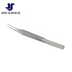 Pinces chirurgicales oculaires professionnelles Colibri 4 1/8 po avec précision de 0,12 mm, embouts à 1×2 dents orientés à 45 degrés et manche rond - Product Image 6