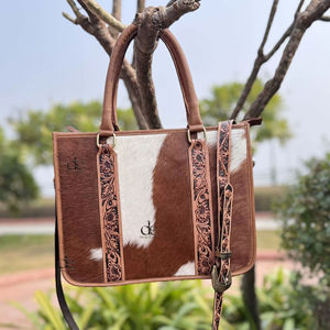 Sac à main en cuir de vachette véritable, nouveau design, sculpté à la main, style bohème vintage, fait main, élégant, sac à bandoulière - Product Image 1