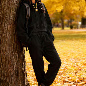 Conjunto Deportivo Ligero con Diseño Cómodo y Apariencia Elegante, Conjunto Deportivo de Moda Premium - Product Image 6