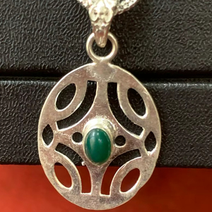 German <b>Silver</b> Gemstone Necklace Women Style Top Quality Best Price Handmade Jewelry Vintage Style Oval Shape Green Onex - Product Image 1