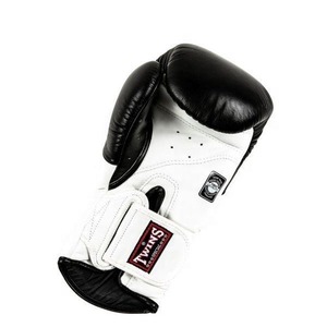 Dernier modèle de gants de boxe Twins personnalisés noir et blanc, 100% cuir de vache véritable, gants de boxe Twins pour l'entraînement MMA Muay Thai - Product Image 4