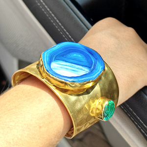 High demand jewelry blue agate slice with apatite quartz open cuff <b>bracelet</b> <b>solid</b> brass 18k gold plated hammered texture band - Product Image 4