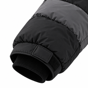 Chaqueta Acolchada Negra con Capucha para Hombre, Cierre de Cremallera, Diseño con Bloques de Color, Relleno de Poliéster, Corte Regular, para Invierno - Product Image 3