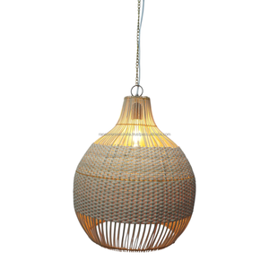 Lustre tissé à la main en rotin, canne, jonc de mer et jute, lampe suspendue en osier, fabrication artisanale - Product Image 3