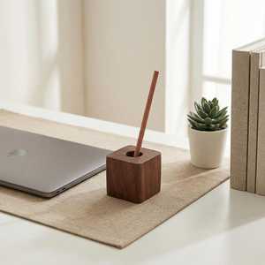 Portalápices de Madera de Diseño Personalizado para Almacenamiento de Artículos de Papelería y Suministros de Oficina - Product Image 4