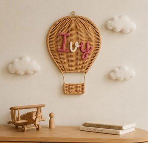 Décoration murale suspendue en rotin pour chambre d'enfant, en forme de montgolfière, en fibres végétales naturelles tressées, thème voyage - Product Image 2