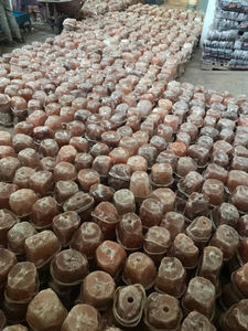 Sal Rosa Natural del Himalaya para Animales, Sal en Forma Natural con Cuerda para Colgar, Apta para Todos los Animales, Logotipo Personalizado - Product Image 6