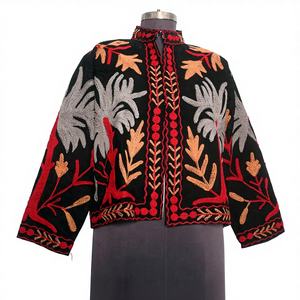 Chaqueta Corta Étnica Bordada a Mano, Chaquetas Cortas para la Temporada de Invierno, Ropa de Abrigo Tradicional de Moda al por Mayor para Mujer - Product Image 1