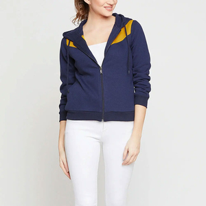 Sudadera con Capucha Larga para Mujer, 100% Algodón, Diseño Moderno para Invierno, con Logotipo Frontal, Color Sólido, Fabricada en Pakistán - Product Image 5