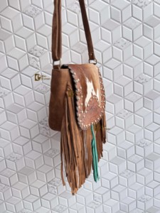 Sac bandoulière en cuir pour femme, style western, avec broderie turquoise, en cuir de vachette, léger, multi-usage, bordure à franges, style bohème, motif lettre - Product Image 3