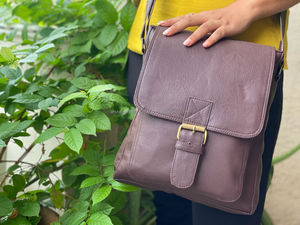 Nueva Venta caliente de alta calidad personalizado Real Crunch cuero genuino pasaporte sosteniendo bolso de hombro hecho a mano Sling Bag - Product Image 3