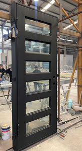 ประตูเหล็กสีดำแบบมินิมอล บานเดี่ยว พร้อมกระจก ทนทาน ปลอดภัย เหมาะสำหรับใช้ในที่พักอาศัยและเชิงพาณิชย์ - Product Image 3