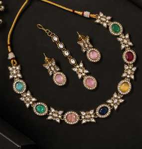 Fancy Collection High Quality Gold Plated Classic Geometric Claw Setting Kundan Pearl Wedding Necklace Earring <b>Set</b> Latest - Product Image 1