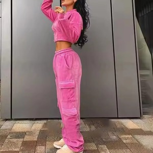 Ensemble de survêtement long en velours 2 pièces pour femme, style décontracté, hiver, hip-hop, respirant et écologique - Product Image 1