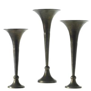 Vases à piédestal en bronze foncé, forme trompette, éventails architecturaux et ensemble de centre de table pour événements sombres - Product Image 2