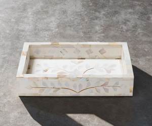 Bandeja de Servicio Artesanal con Incrustaciones de Concha MOP, Estilo Mosaico Árabe Contemporáneo para Mesa de Centro, Cocina y Comedor - Product Image 5