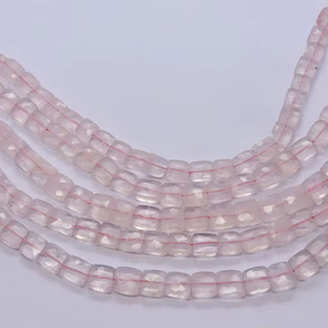 Perles de quartz rose naturel facettées en forme de chiclet, taille 7x8-8x8 MM, perles de pierres précieuses en quartz rose en forme de chiclet, 8 pouces - Product Image 1