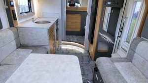 Autocaravana Adamo 69_4 Modelo 2024, Nueva, con Aplicación para Vehículo, Tipo Air Cruiser, en Venta - Product Image 3