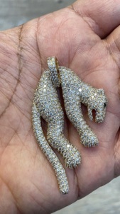 จี้เพชรรูปเสือดำแบบหรูหราประดับเพชรแล็บโกรว์  ทำจากเงินแท้ 925 พร้อมเพชร CVD สี EF ความใส VVS VS - Product Image 3