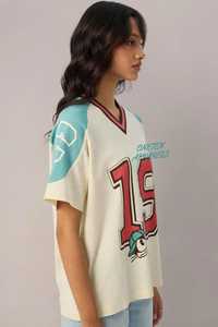 Women's <b>Oversized</b> <b>V</b> <b>Neck</b> Raglan Sleeve <b>T</b> <b>Shirt</b> Cream Mint Green Number Print Cotton Tee - Product Image 2
