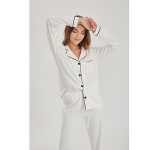Fabrication sur mesure de pyjamas pour femmes en coton biologique respirant à manches longues, ensemble de vêtements de nuit, OEM ODM, fabrication de marque privée, usine au Vietnam - Product Image 2