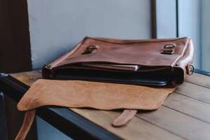 Maletín de Cuero Genuino Ecológico y Resistente para Hombre, Estilo Retro, para Portátil de Negocios, Bolsa de Mensajero, 15.6 Pulgadas, LLB-0312 - Product Image 3