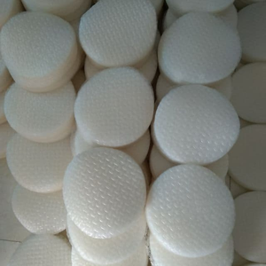 Vietnamese Rice <b>Paper</b> Wrappers for Fresh <b>Spring</b> <b>Rolls</b> Export Grade Bulk Supply - Ms. Tarina - Product Image 2